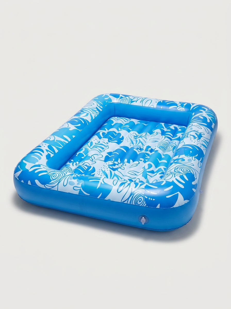 Backyard Lounge Pool